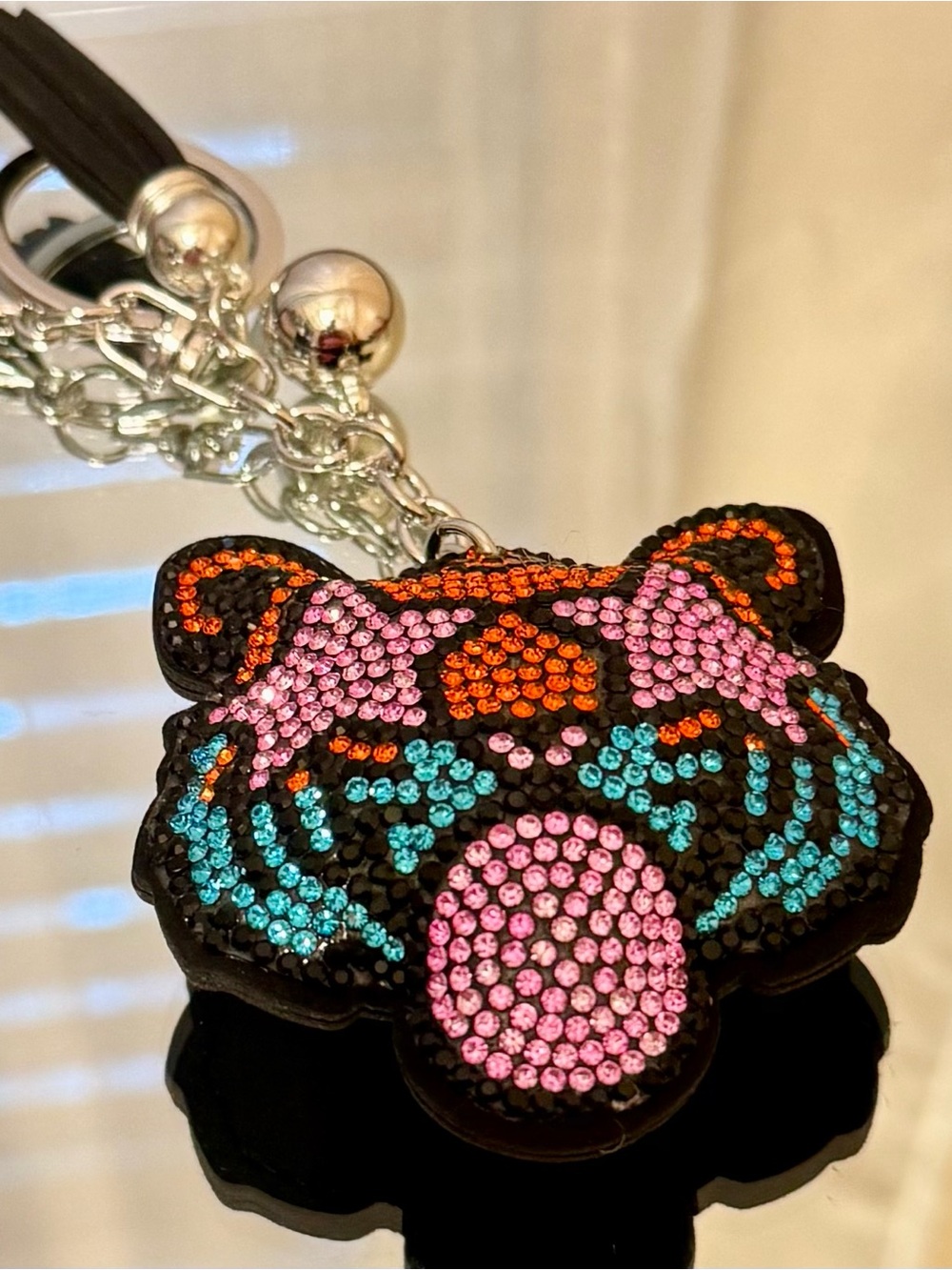 Dopamine Tiger keychain/bag charm BNWT